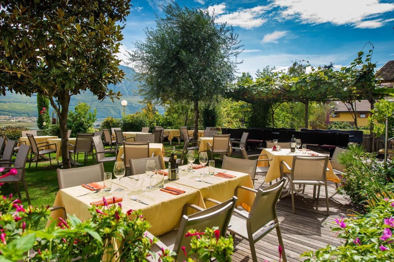 Ansitz Am Eck By Hotel Pernhof テルメーノ エクステリア 写真